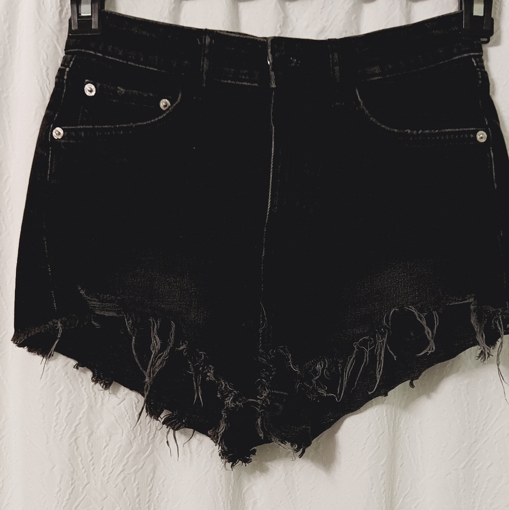 Zara High Rise Denim Strechy Black Shorts Size 4